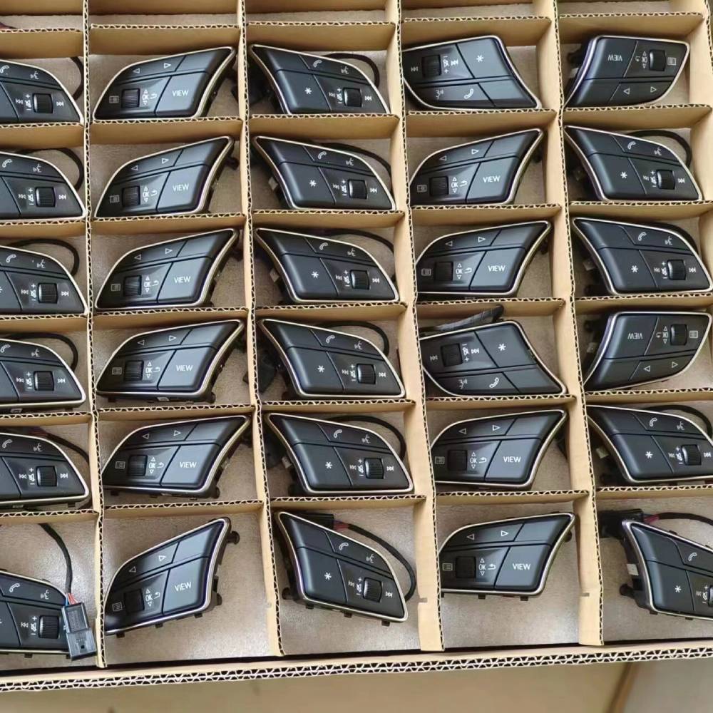 c9c424a26987b438cd55623ddafc9c2f.jpg Steering Wheel Button Kit for Audi A4 B9 A5 B9 RS3 RS4 RS5 S4 S5 2017-2019 | Yeedercar