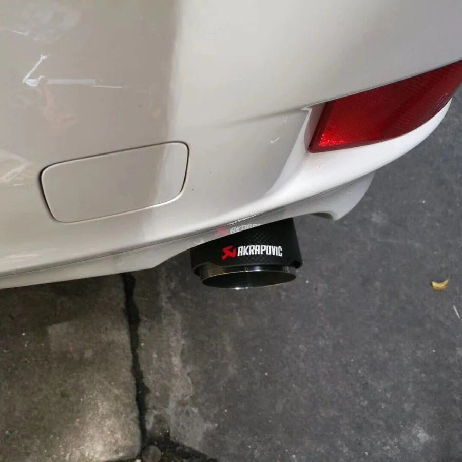 Lexus IS exhaust tip side view