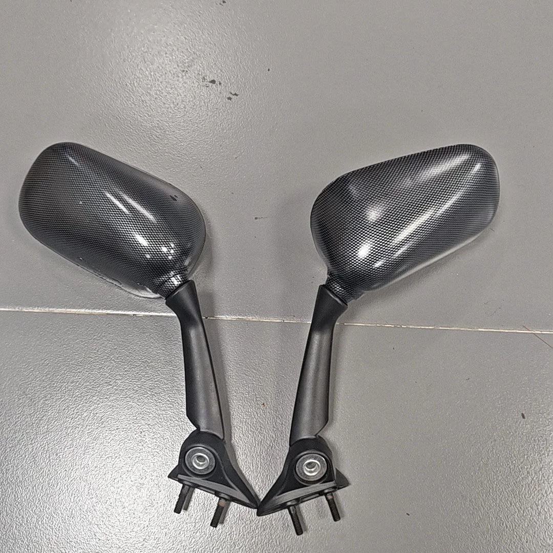 Carbon Fiber Pattern Mirrors for Yamaha R1 2009-2012 MT338
