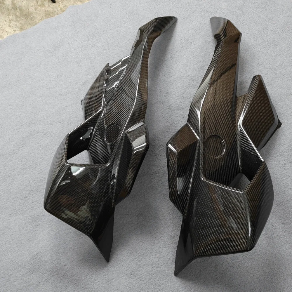 Custom Carbon Fiber Part for BMW s1000rr (2025) detail 1