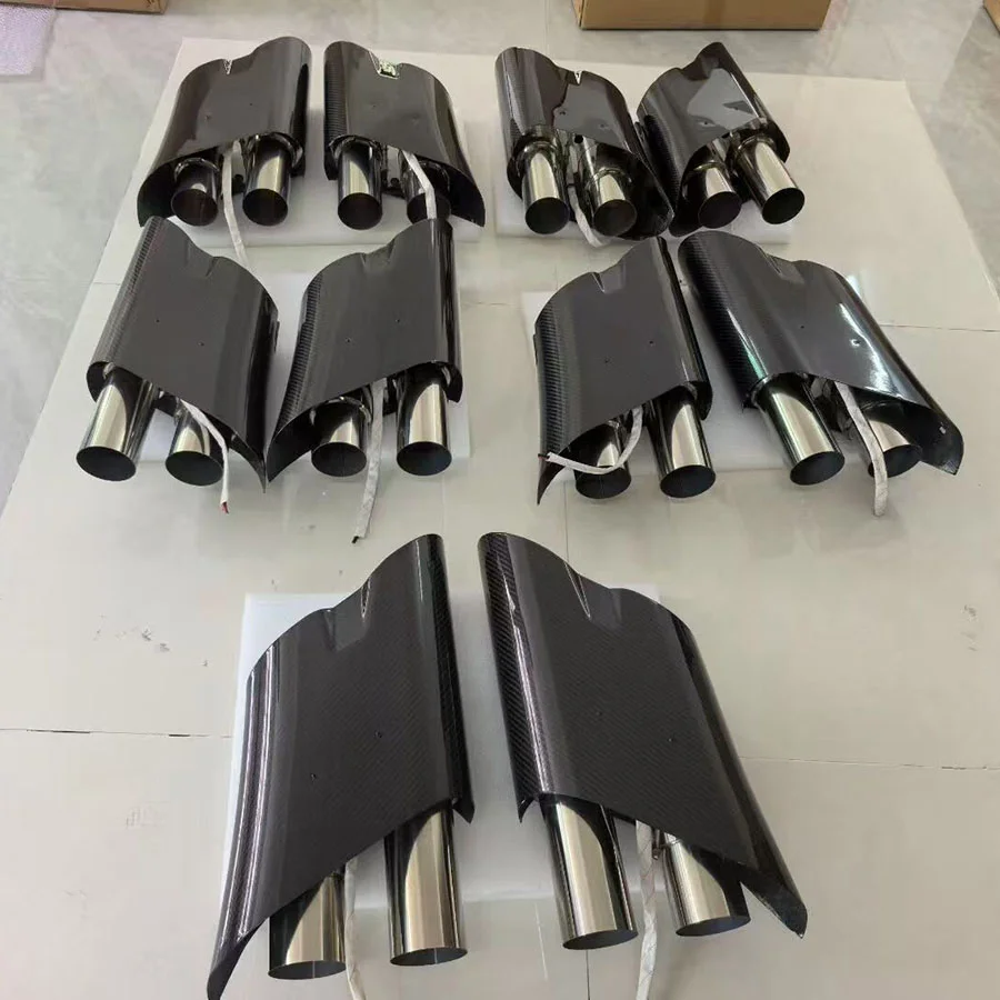 W464 exhaust tip red LED detail