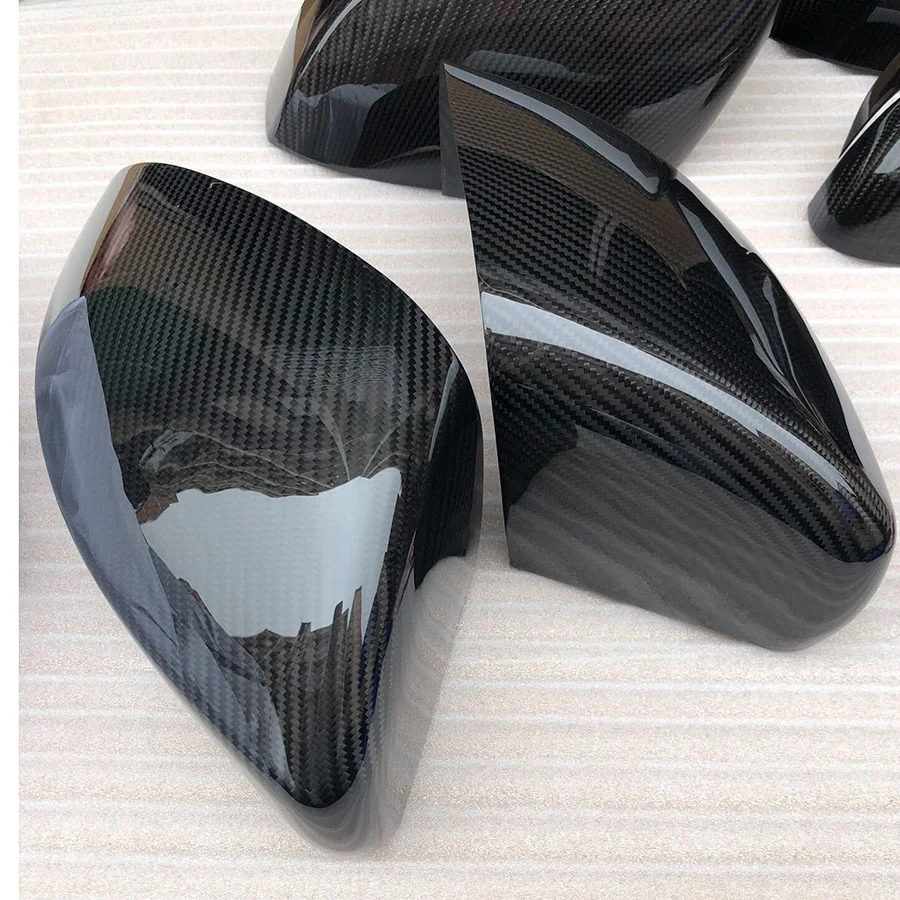 Mirror cap carbon weave close-up