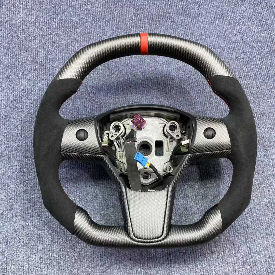 Carbon Fiber & Alcantara Steering Wheel for Tesla Model 3 / Model Y detail 1