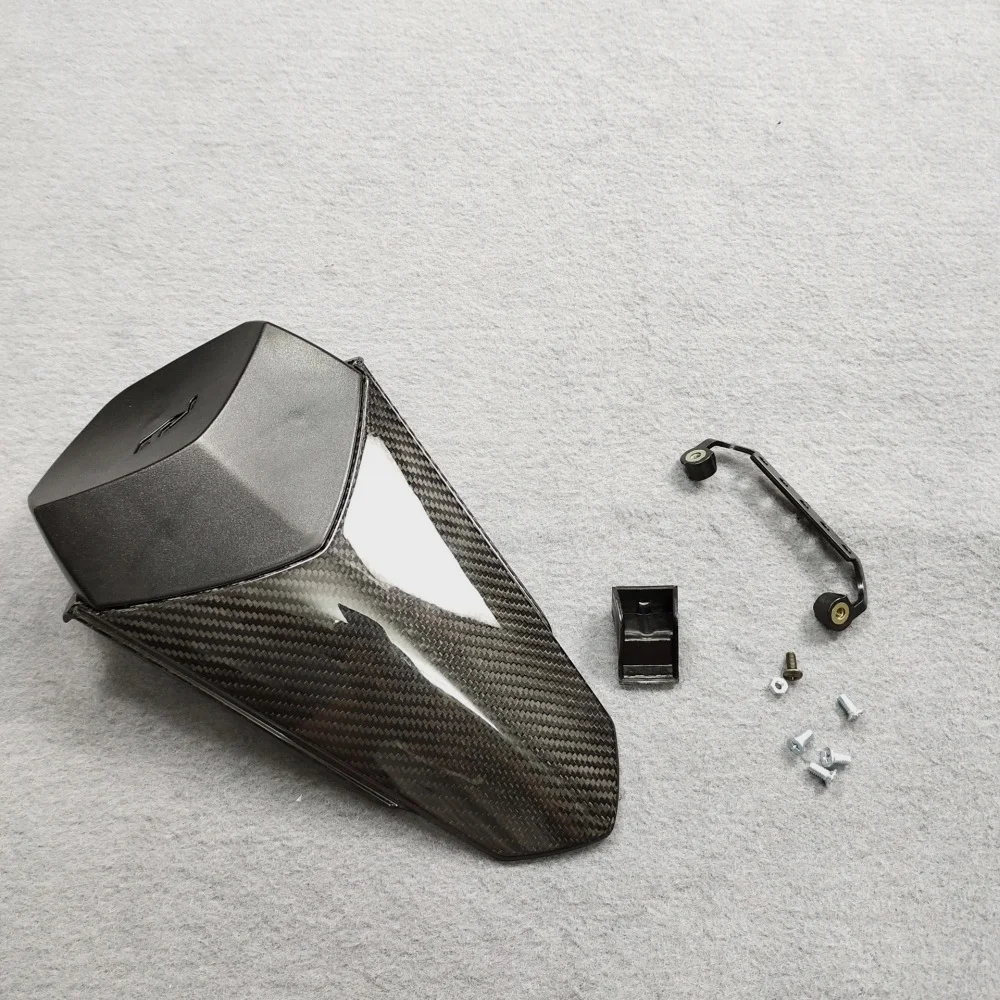 Carbon Fiber Bodywork for Yamaha Custom detail 3