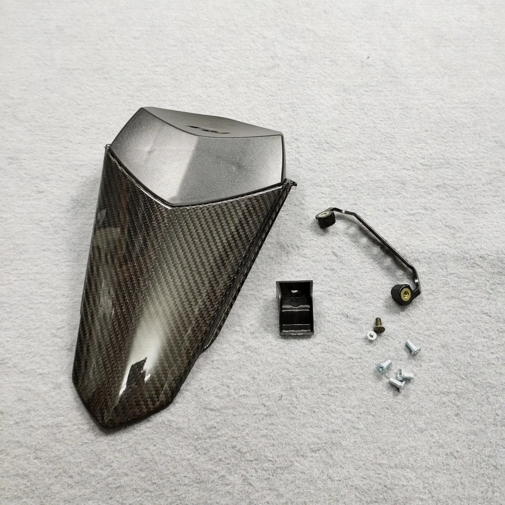 Carbon Fiber Bodywork for Yamaha Custom detail 4