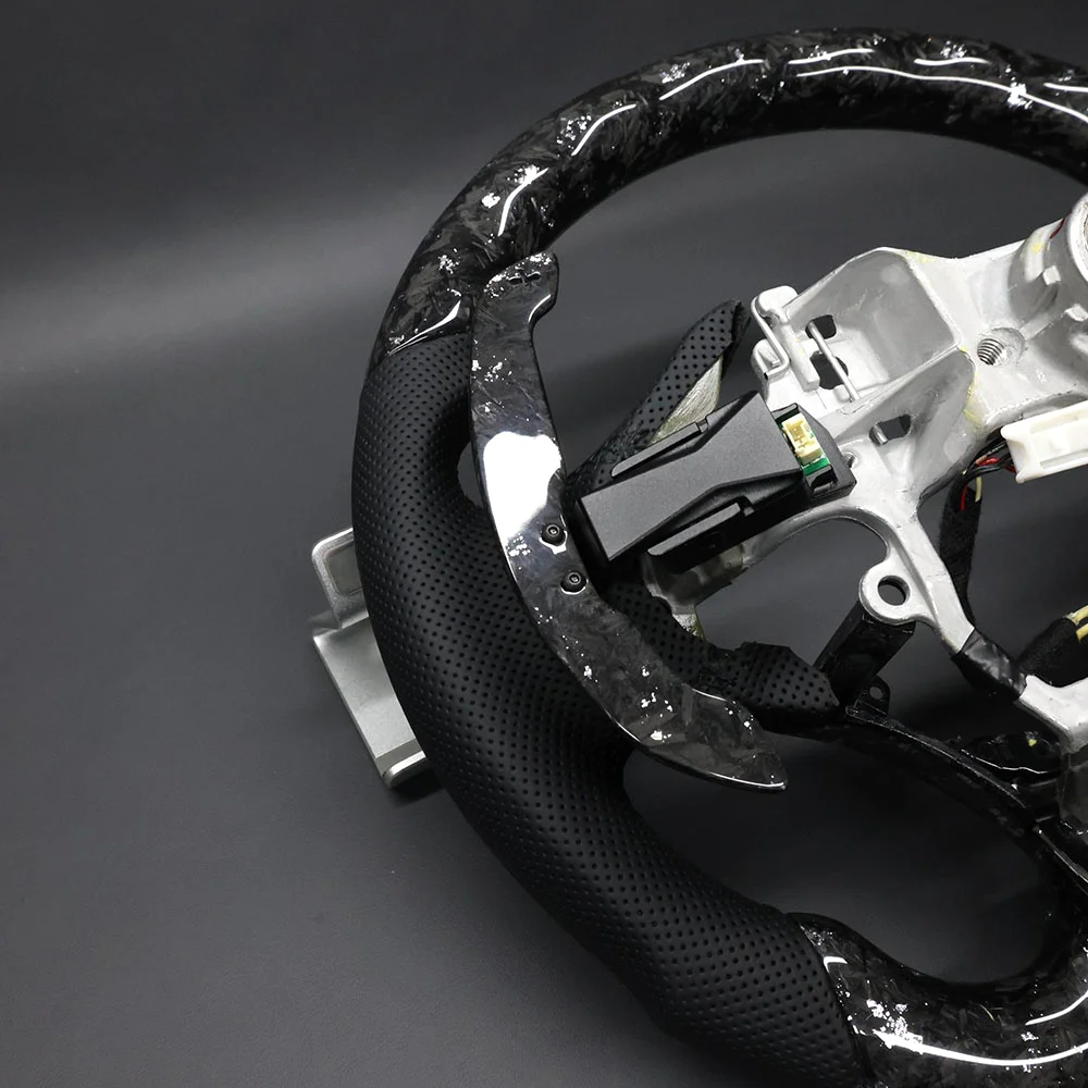 Forged Carbon Fiber Steering Wheel with Forged Paddles for Lexus IS250 / IS300 detail 2