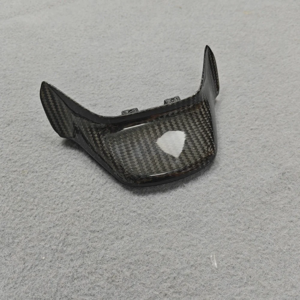 Carbon Fiber Bodywork for Kawasaki Z900 (2025) detail 3