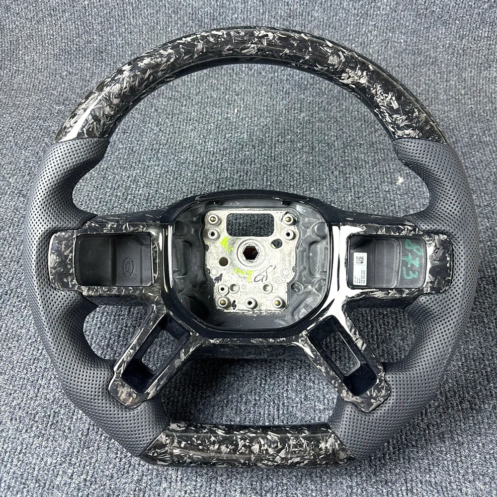 Forged Carbon Fiber Steering Wheel for Land Rover Defender / Discovery detail 1