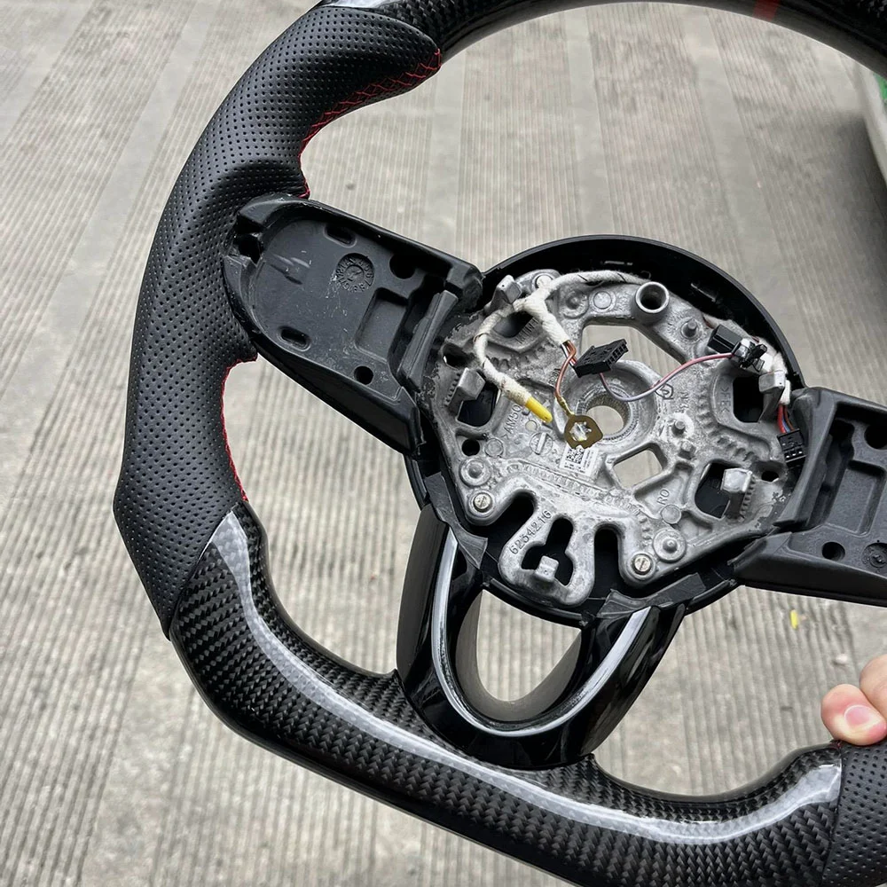 Carbon Fiber Steering Wheel for Mini F56 detail 1