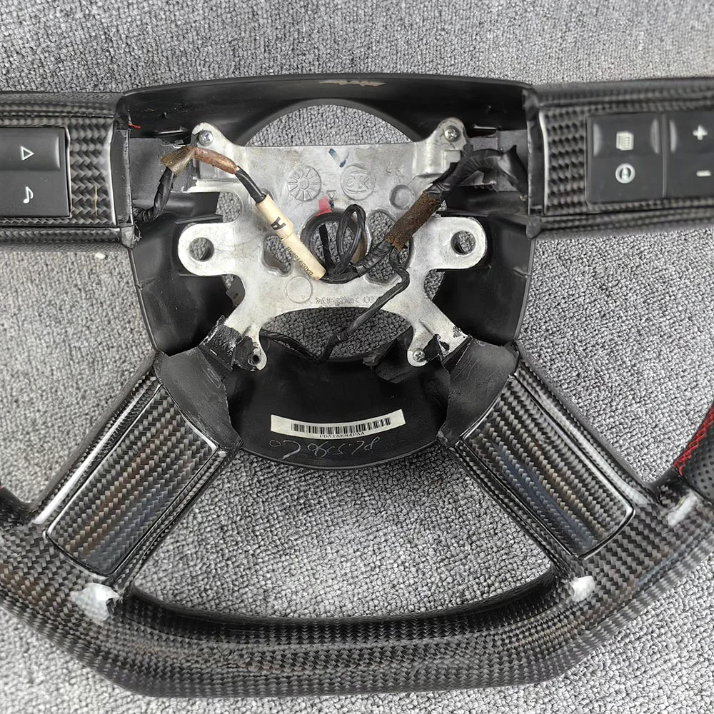 Carbon Fiber Steering Wheel for Chrysler 300C detail 1