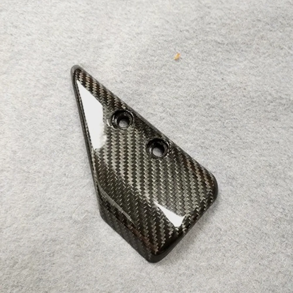 Carbon Fiber Guard for KTM 390 K39 detail 1