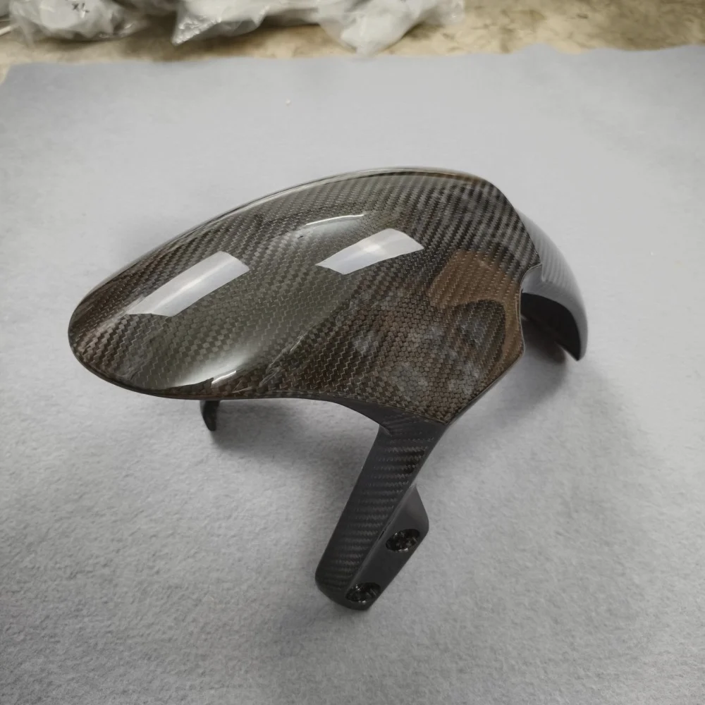 Carbon Fiber Bodywork for Triumph 660 detail 4