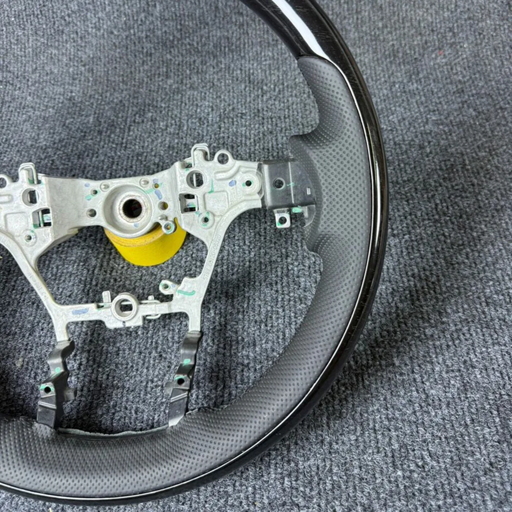 Wooden Steering Wheel for Toyota Land Cruiser 76 / 78