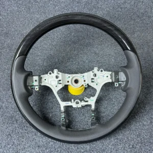 Wooden Steering Wheel for Toyota Land Cruiser 76 / 78 detail 2