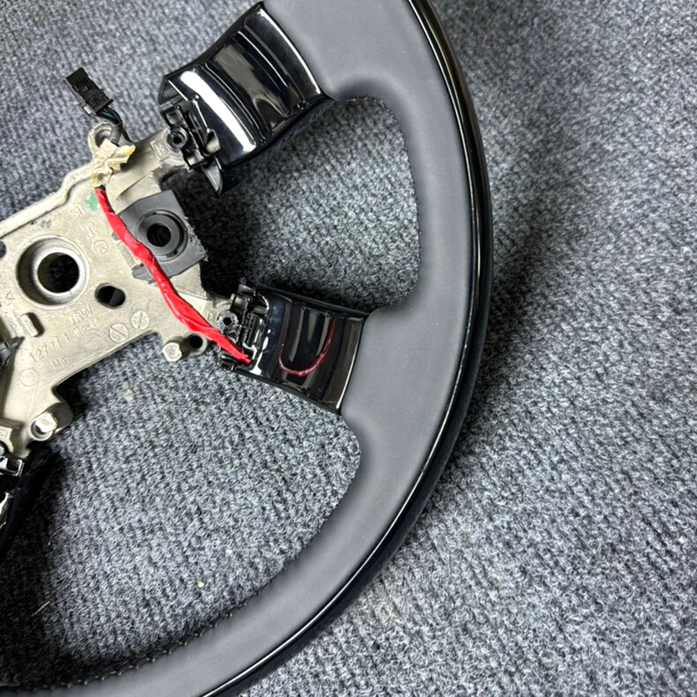 Wooden Steering Wheel for Land Rover Range Rover (L322) detail 1