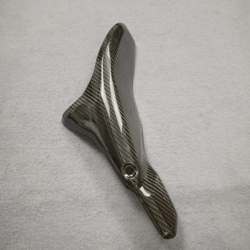 Custom Carbon Fiber Part for Honda DACB1000RRR (2020) detail 1