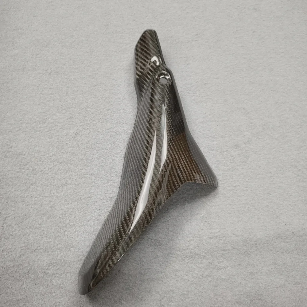 Custom Carbon Fiber Part for Honda DACB1000RRR (2020) detail 4