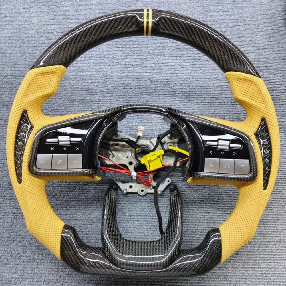 Carbon Fiber Steering Wheel for Tank 400 / 500 detail 3