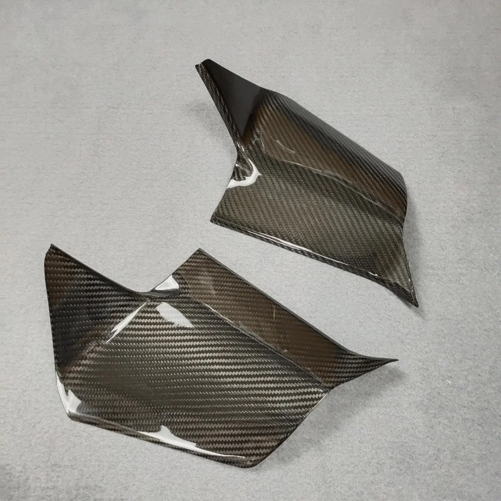 Custom Carbon Fiber Part for Yamaha 300 detail 1