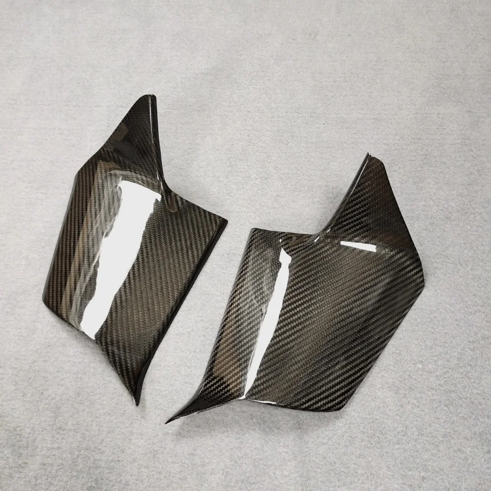 Custom Carbon Fiber Part for Yamaha 300 detail 2