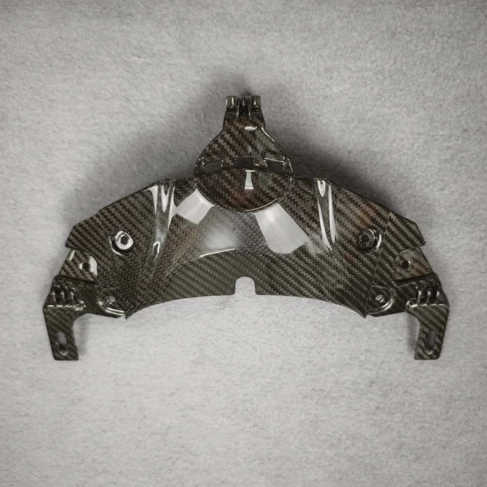 Carbon Fiber Bodywork for Triumph 660 detail 3