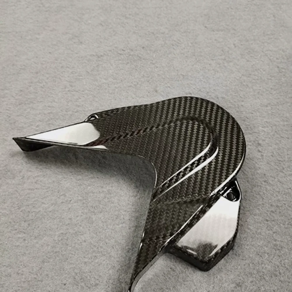 Custom Carbon Fiber Part for KTM 790 890 KT10 detail 2