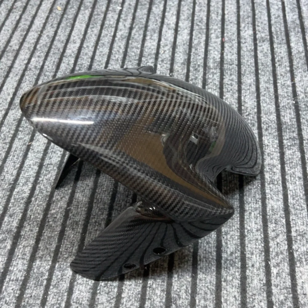 Carbon Fiber Rear Fender for Motorcycle 600 detail 2
