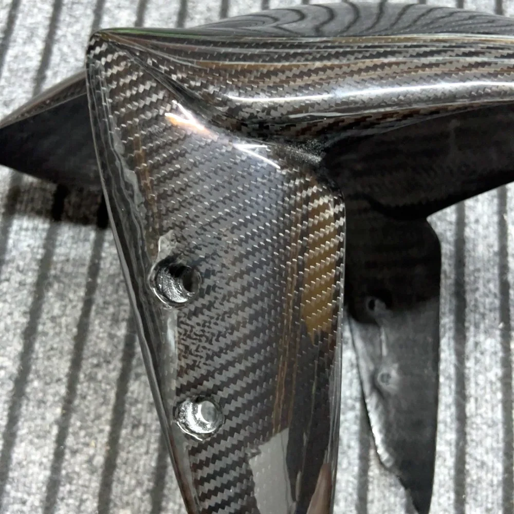 Carbon Fiber Rear Fender for Motorcycle 600 detail 3