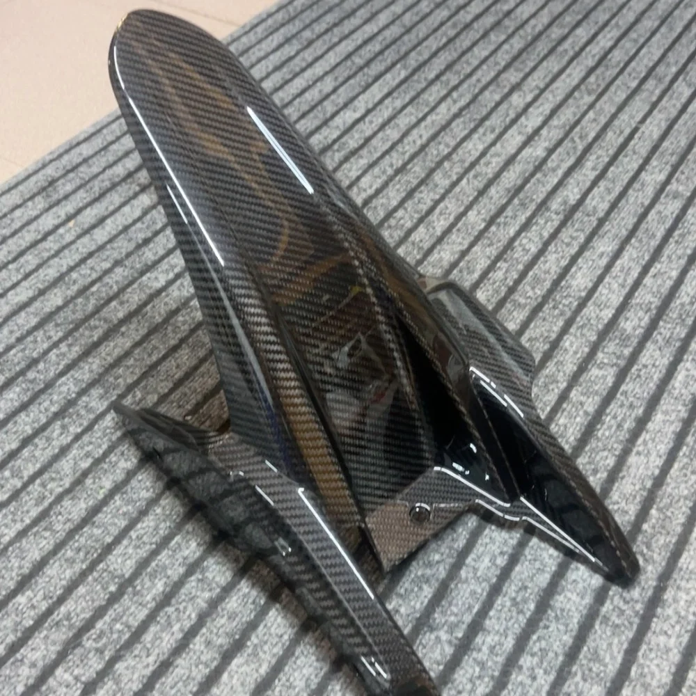 Carbon Fiber Rear Fender for Motorcycle 450 detail 1