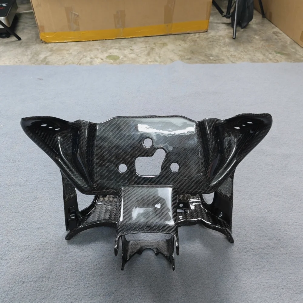 Custom Carbon Fiber Part for BMW s1000rr (2019-2025) detail 4