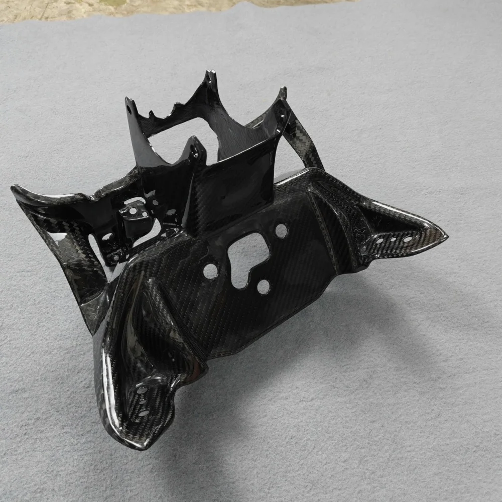 Custom Carbon Fiber Part for BMW s1000rr (2019-2025) detail 6