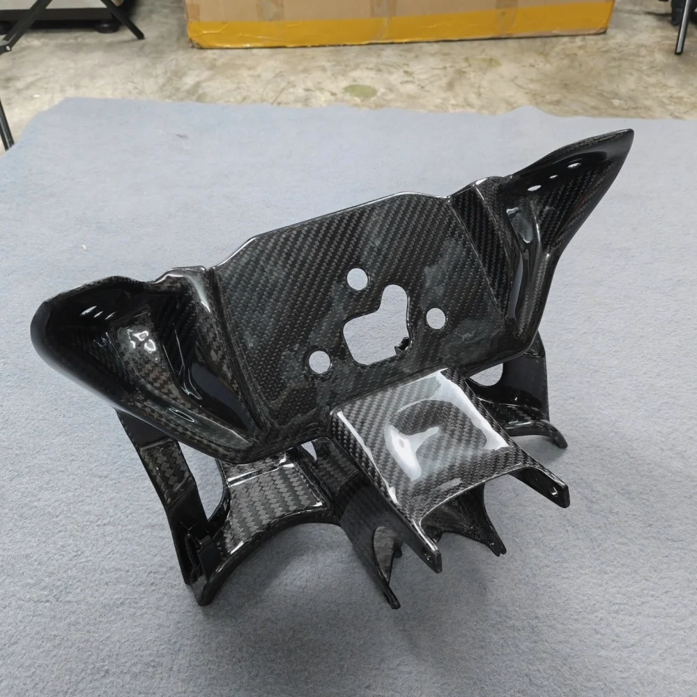 Custom Carbon Fiber Part for BMW s1000rr (2019-2025) detail 7