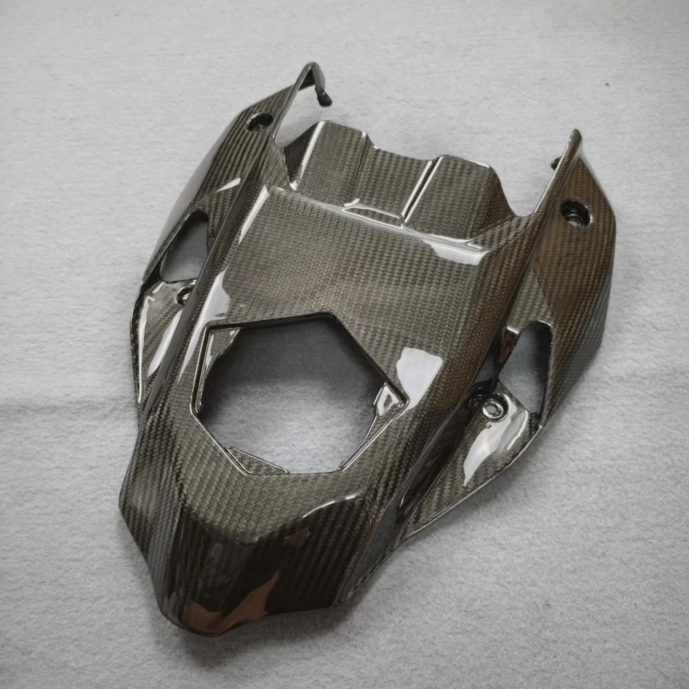 Carbon Fiber Bodywork for BMW S1000R detail 1