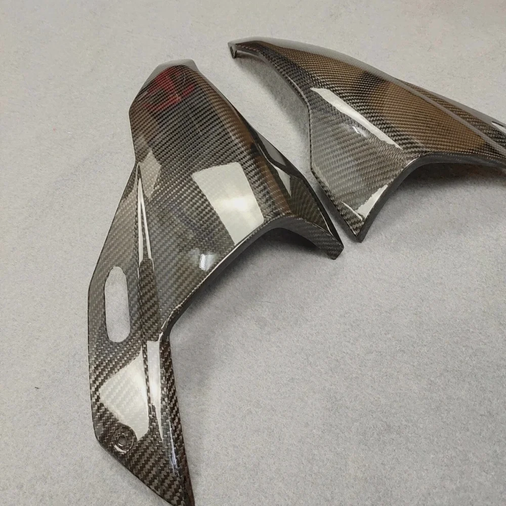 Custom Carbon Fiber Part for BMW S1000RR detail 3