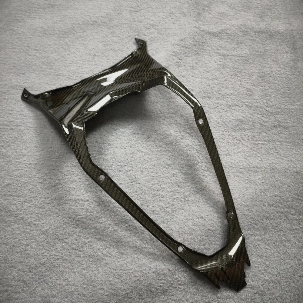 High-Grade Carbon Fiber Accessory for Kawasaki ZX25R detail 1