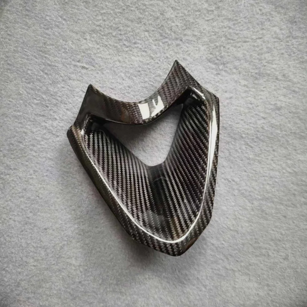 Carbon fiber motorcycle part for serial 322 - detail