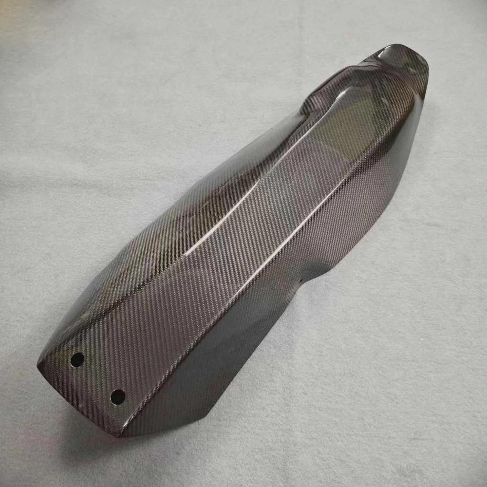 Carbon fiber motorcycle part for serial 325 - detail