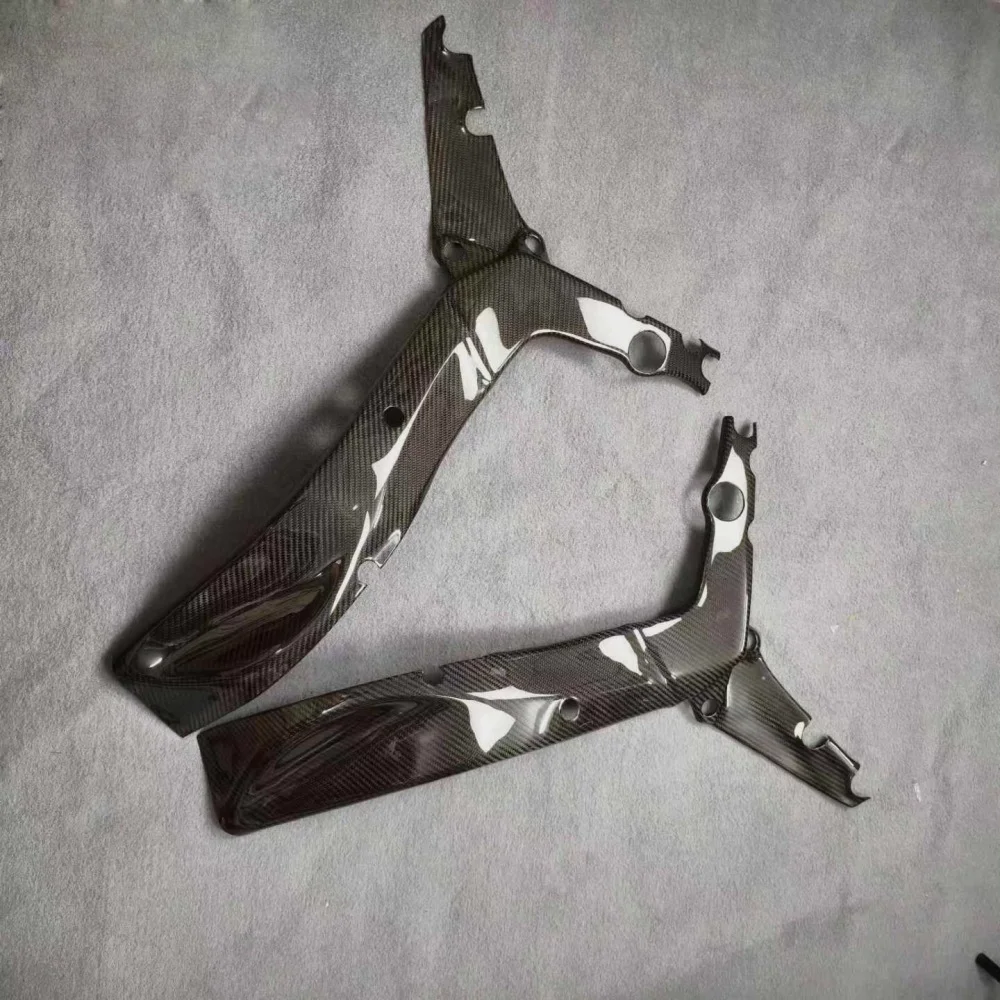 Carbon fiber motorcycle part for serial 328 - detail