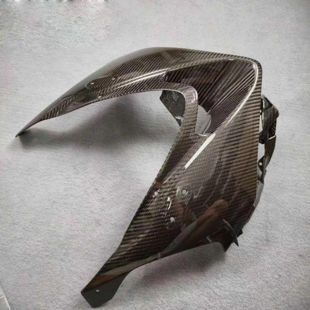 Carbon fiber motorcycle part for serial 330 - detail