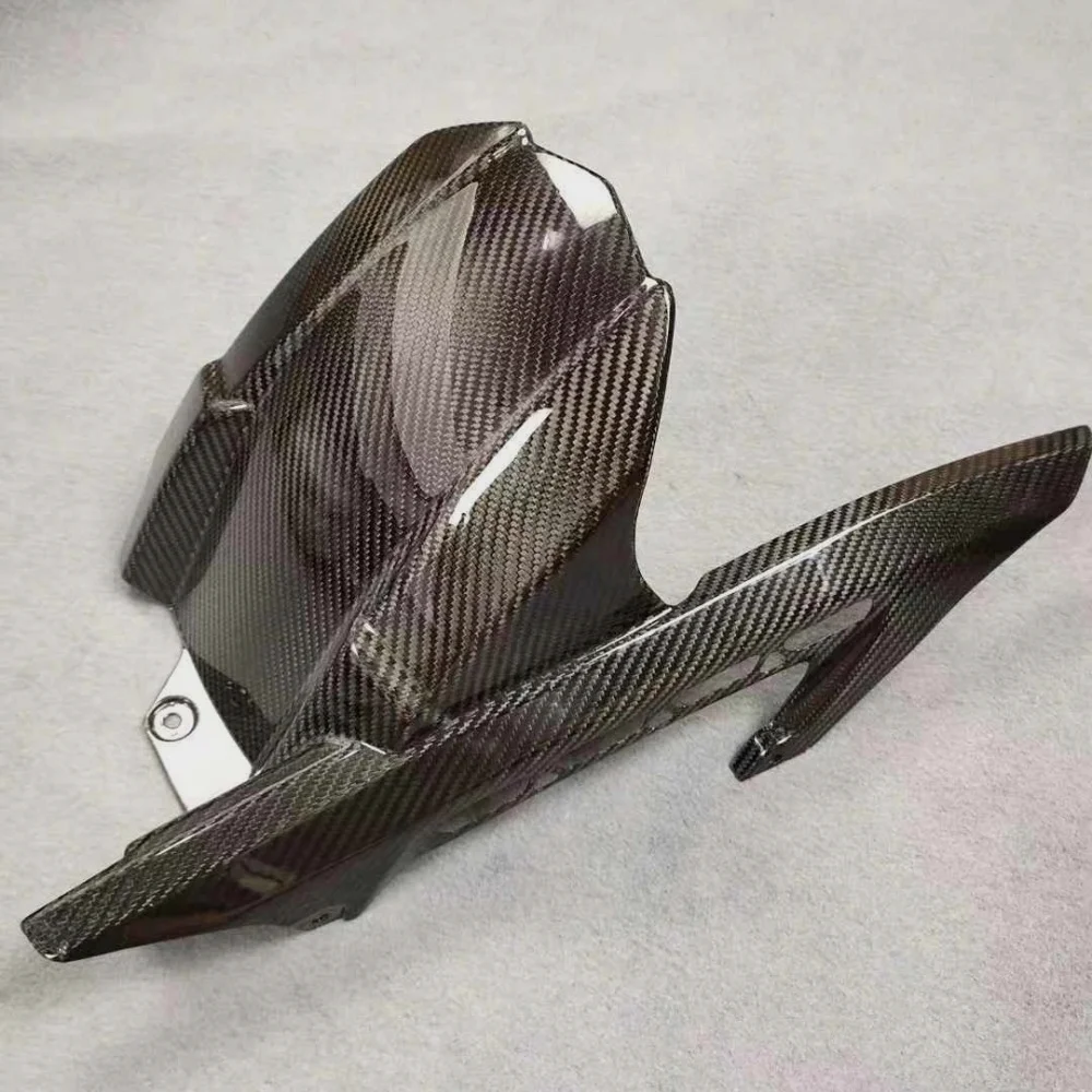 Performance Carbon Fiber Rear Fender for Kawasaki z900 (2010-2023) detail 1