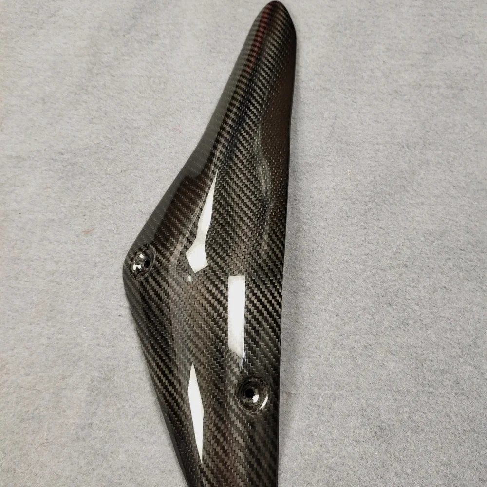 Custom Modified Carbon Fiber Exhaust for KTM 790 890 detail 4