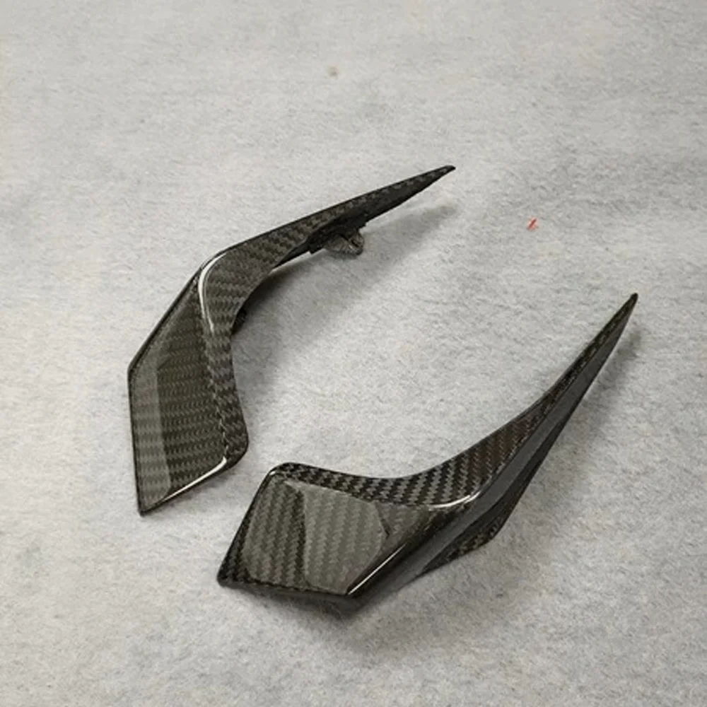Custom Gloss Carbon Fiber Headlight for KTM 390 K18 detail 1