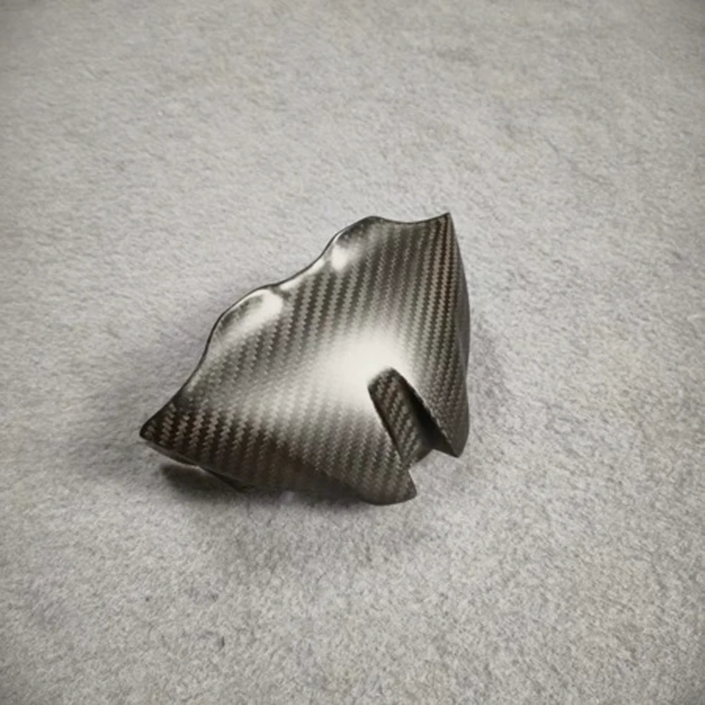 High-Grade Carbon Fiber Accessory for KTM 1290 detail 2