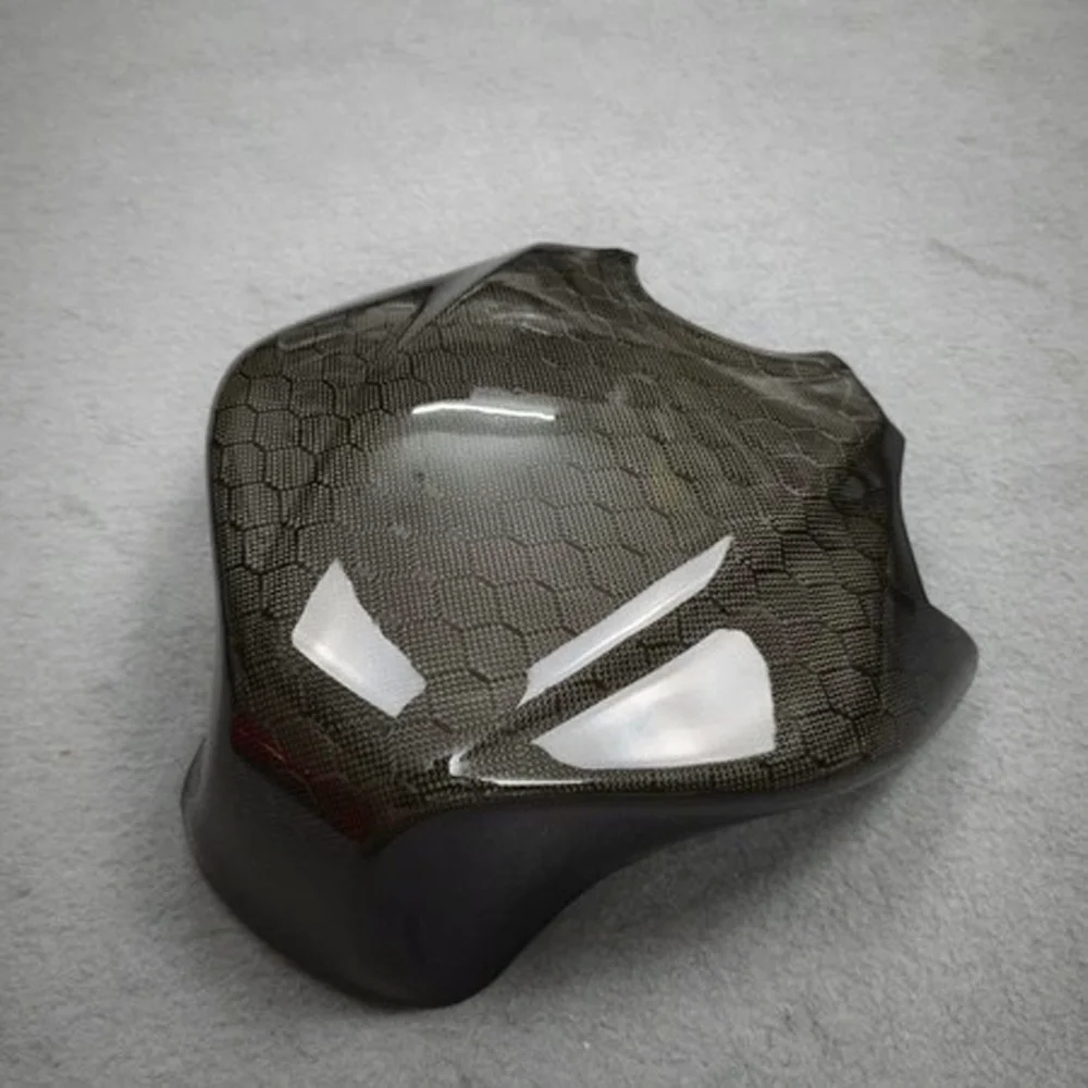 Custom Gloss Carbon Fiber Upgrade for Honda DACB650R-CBR650R detail 1