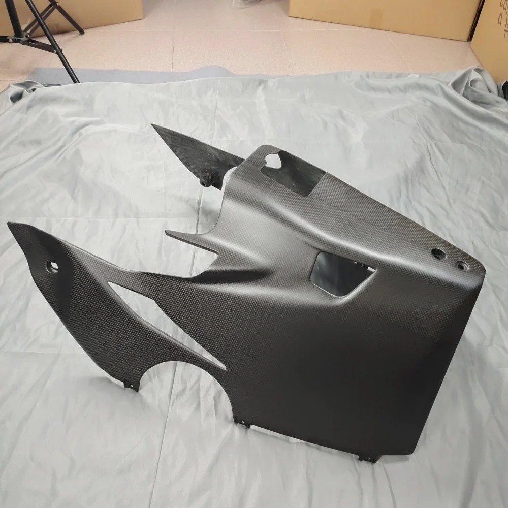 Custom Gloss Carbon Fiber Upgrade for Ducati Custom detail 1