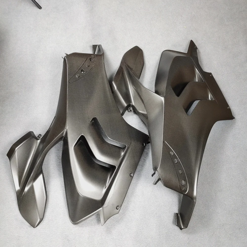 Premium Carbon Fiber Component for Ducati Custom detail 2