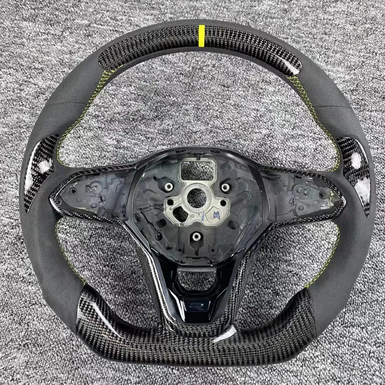 Yeedercar Custom Carbon fiber steering wheel for Volkswagen Golf 8 GTI Rline