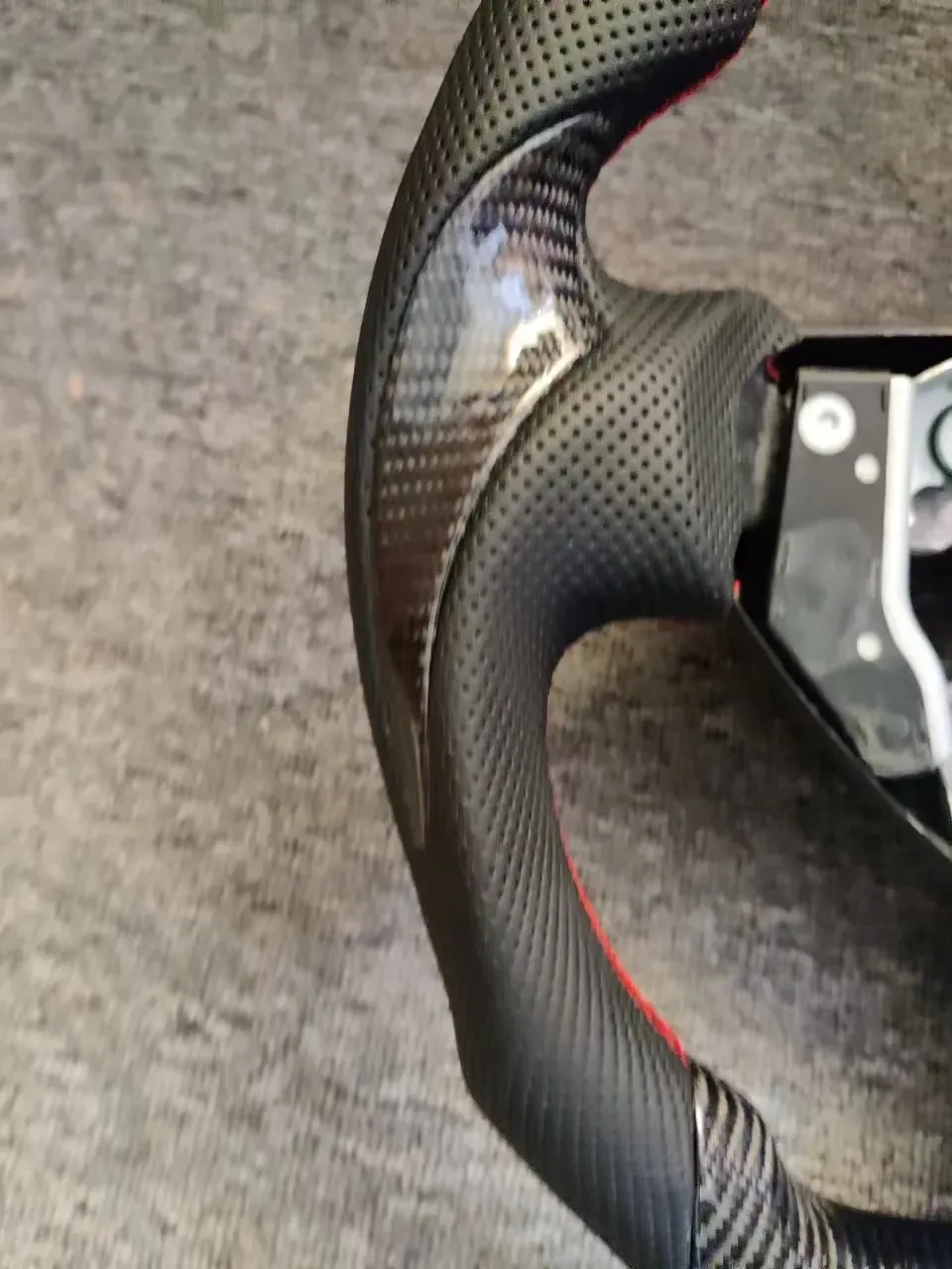nissan 370z carbon fiber steering wheel - view 2
