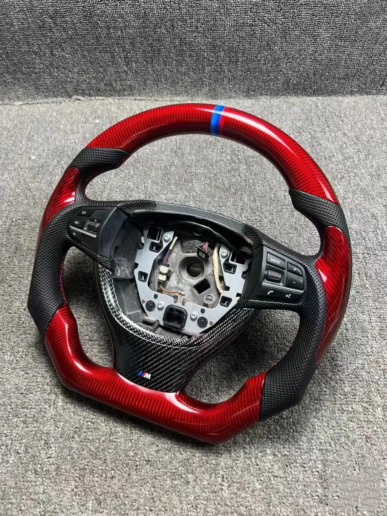 bmw 5 series carbon fiber steering wheel - view 2