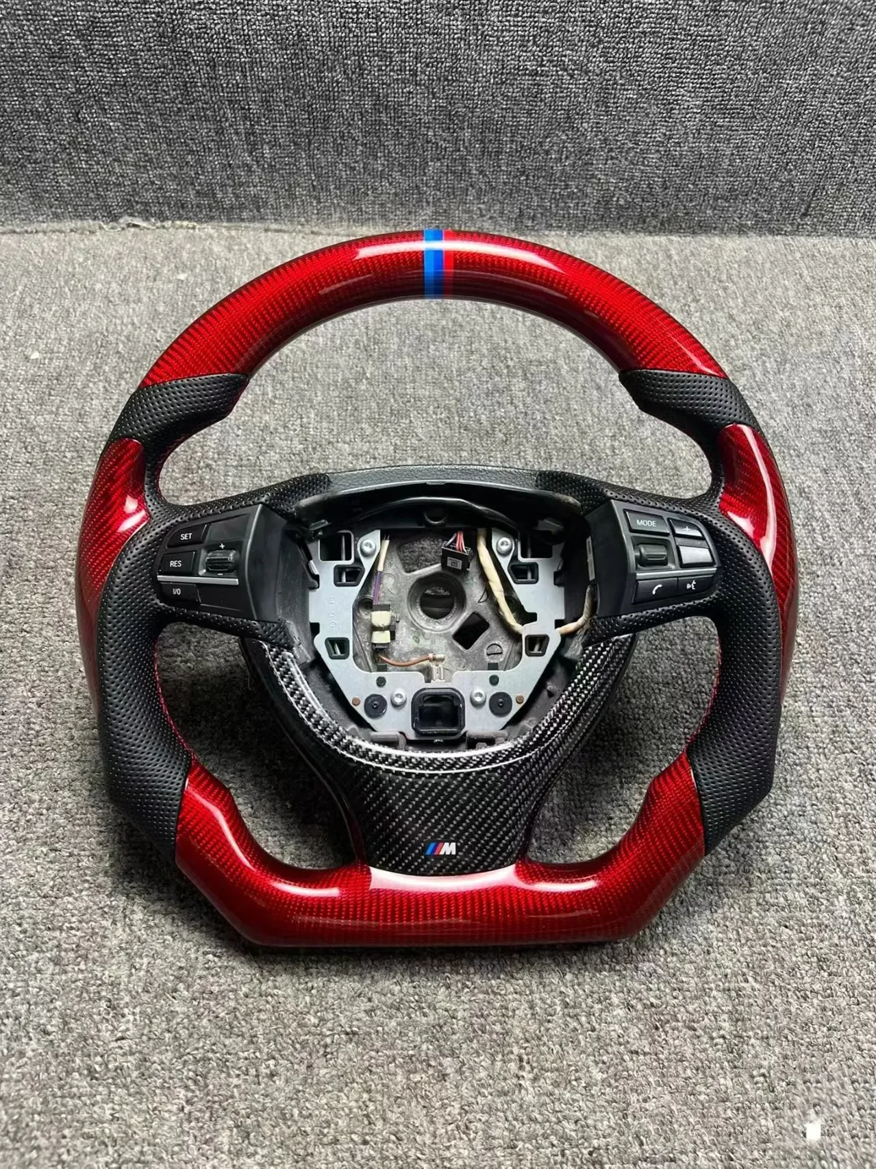 bmw 5 series carbon fiber steering wheel - view 4